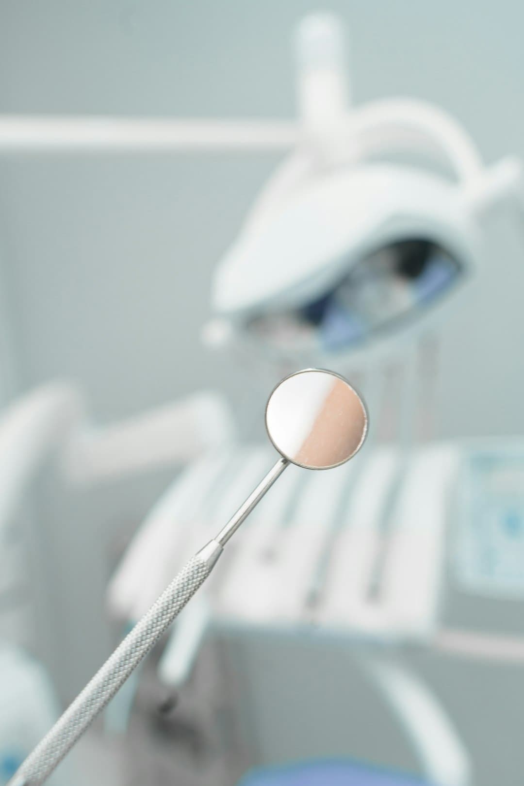Dental mirror in a treatment room